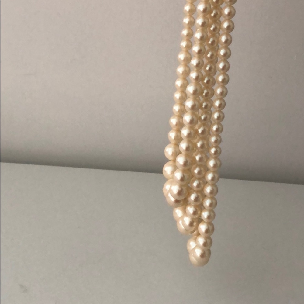 VINTAGE PEARL 3 STRAND IVORY PEARL NECKLACE - Picture 3 of 8